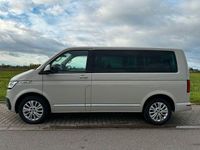 Gebraucht VW Multivan Generation Six 199 PS (146 kW) 2020 Grau Van