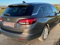 Gebraucht Opel Astra Innovation 136 PS (100 kW) 2016 Grau Kombi