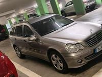 Gebraucht Mercedes C200 163 PS (119 kW) 2006 Gold Kombi