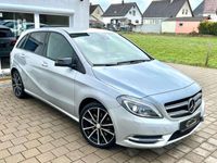 gebraucht Mercedes B250 *URBAN*NAVI*KAMERA*Bi-XENON*DISTRO+*AHK*