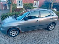 Second-hand Seat Ibiza 75 CP (55 kW) 2004 Gri Hatchback