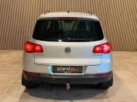 Gebraucht VW Tiguan 140 PS (102 kW) 2008 Silber SUV