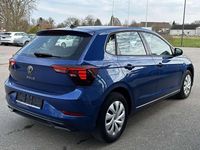 Gebraucht VW Polo Life 95 PS (69 kW) 2022 Blau Limousine