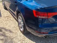 Gebraucht Audi A4 Sport 150 PS (110 kW) 2017 Blau Limousine
