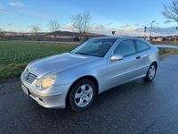 Gebraucht Mercedes C180 129 PS (94 kW) 2001 Silber Coupé