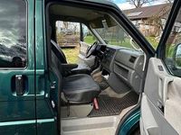 Gebraucht VW Caravelle 102 PS (75 kW) 2002 Grün Van / Kleinbus