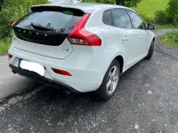 Usata Volvo V40 Summum 150 CV (110 kW) 2013 Bianco Berlina
