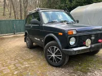Second-hand Lada niva 83 CP (61 kW) 2012 Verde SUV
