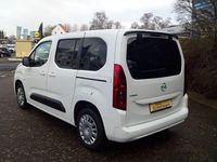 Gebraucht Opel Combo Life Elegance 131 PS (96 kW) 2022 Weiß Van / Kleinbus
