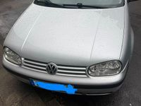 Gebraucht VW Golf IV 2003 Silber Kleinwagen