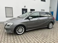 Gebraucht Mercedes B200 156 PS (114 kW) 2013 Grau Kleinwagen