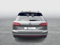 Gebraucht VW Touareg R-line 286 PS (210 kW) 2023 Grau SUV