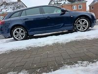 Gebraucht Opel Insignia 140 PS (102 kW) 2014 Blau Kombi
