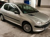 Gebraucht Peugeot 206 60 PS (44 kW) 2004 Kleinwagen