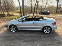 Gebraucht Peugeot 307 CC 135 PS (99 kW) 2003 Silber Cabrio