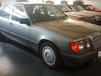 Gebraucht Mercedes E230 132 PS (97 kW) 1987 Grau Limousine