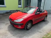 Gebraucht Peugeot 206 109 PS (80 kW) 2001 Rot Cabrio