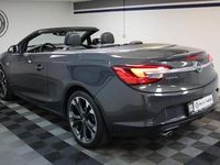 Second-hand Opel Cascada 165 CP (121 kW) 2014 Argintiu Cabrio