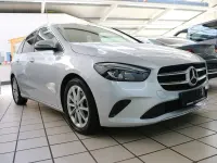 Gebraucht Mercedes B200 Urban 150 PS (110 kW) 2021 Silber Kleinwagen