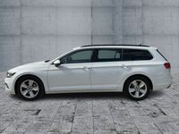 Gebraucht VW Passat Business 150 PS (110 kW) 2022 Pure white Kombi