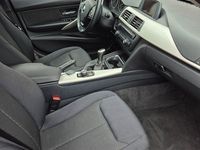 Gebraucht BMW 320 184 PS (135 kW) 2013 Schwarz Kombi