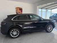 Gebraucht Porsche Cayenne 354 PS (260 kW) 2025 Chromitschwarz SUV