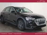 Gebraucht Audi e-tron 230 kW (313 PS) 2022 Brillantschwarz SUV