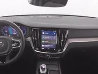 Gebraucht Volvo V60 CC Plus 197 PS (144 kW) 2023 Weiß Kombi