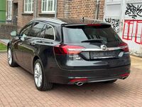 Gebraucht Opel Insignia Eco 194 PS (142 kW) 2014 Schwarz Kombi