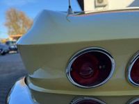 Gebraucht Chevrolet Corvette C2 234 PS (172 kW) 1965 Gelb Cabrio