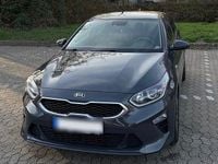 Second-hand Kia Ceed Vision 99 CP (72 kW) 2018 Gri Hatchback