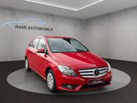 Gebraucht Mercedes B180 122 PS (89 kW) 2012 Rot Van / Kleinbus