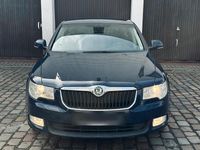 Gebraucht Skoda Superb 160 PS (117 kW) 2010 Blau Limousine