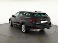 Gebraucht Skoda Octavia Scout 4x4 200 PS (147 kW) 2021 Schwarz Kombi