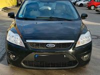 Gebraucht Ford Focus 100 PS (73 kW) 2011 Schwarz Limousine