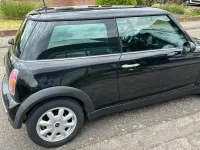Gebraucht Mini ONE 90 PS (66 kW) 2003 Schwarz Kleinwagen