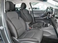 Gebraucht Hyundai i30 Trend 120 PS (88 kW) 2023 Amazon grey / met Kombi