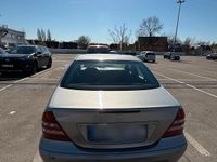 Gebraucht Mercedes C200 122 PS (89 kW) 2005 Silber Limousine