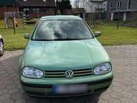 Gebraucht VW Golf IV 75 PS (55 kW) 2000 Grün Kleinwagen
