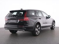 Gebraucht Volvo V60 CC Plus 197 PS (144 kW) 2023 Schwarz Kombi