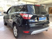 Gebraucht Ford Kuga Titanium 179 PS (131 kW) 2017 Schwarz SUV