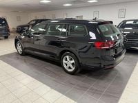 Gebraucht VW Passat Conceptline 200 PS (147 kW) 2021 Deep black perleffekt Kombi