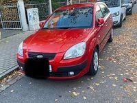Gebraucht Kia Rio 112 PS (82 kW) 2009 Rot Kombi