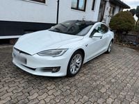 Gebraucht Tesla Model S 386 kW (525 PS) 2018 Weiß Kleinwagen