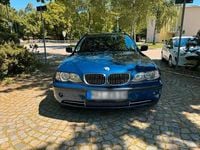 Gebraucht BMW 330 Basis 231 PS (169 kW) 2001 Blau Kombi