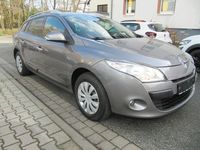 Gebraucht Renault Mégane III Dynamique 106 PS (77 kW) 2011 Grau Limousine