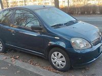 Gebraucht Toyota Yaris 87 PS (63 kW) 2003 Blau Kleinwagen