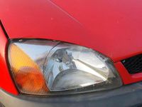 Gebraucht Ford Fiesta 60 PS (44 kW) 2001 Rot Kleinwagen