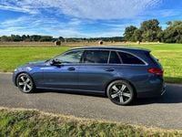 Gebraucht Mercedes C300 258 PS (189 kW) 2023 Blau Limousine