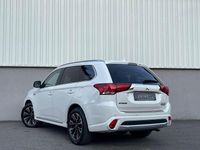 Gebraucht Mitsubishi Outlander P-HEV Top 203 PS (149 kW) 2018 Weiß SUV
